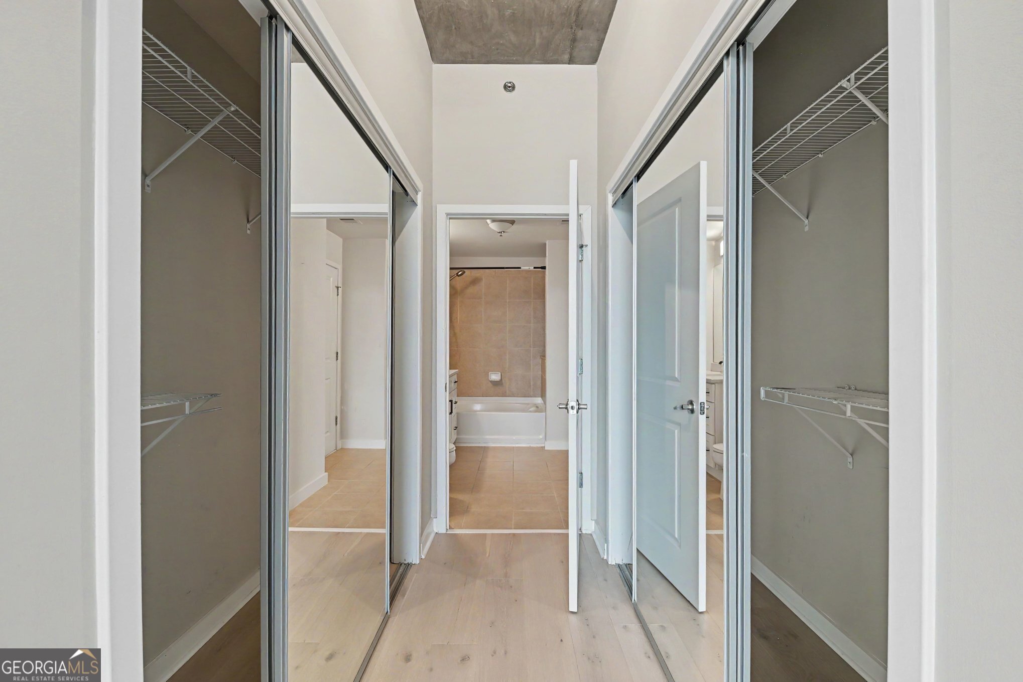 3324 Peachtree Road Ne # 905 Property Photo 25