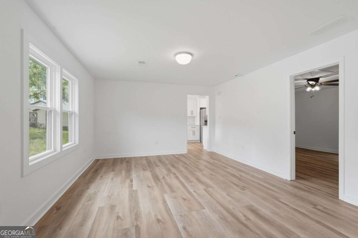 12778 Cumming Highway Property Photo 7