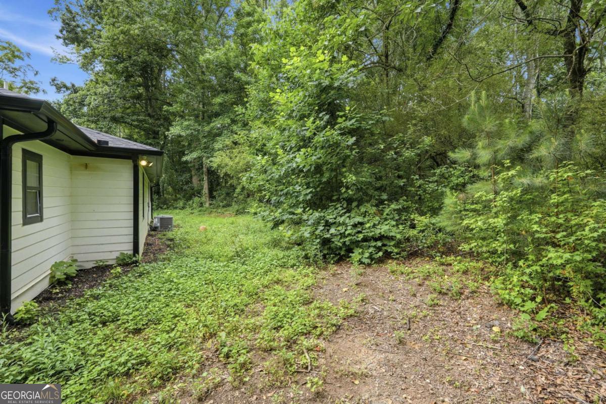 12778 Cumming Highway Property Photo 28