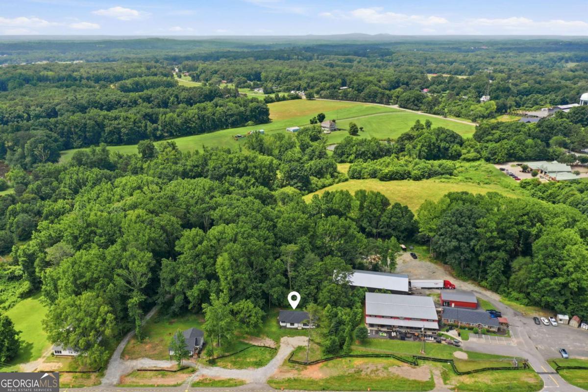 12778 Cumming Highway Property Photo 31