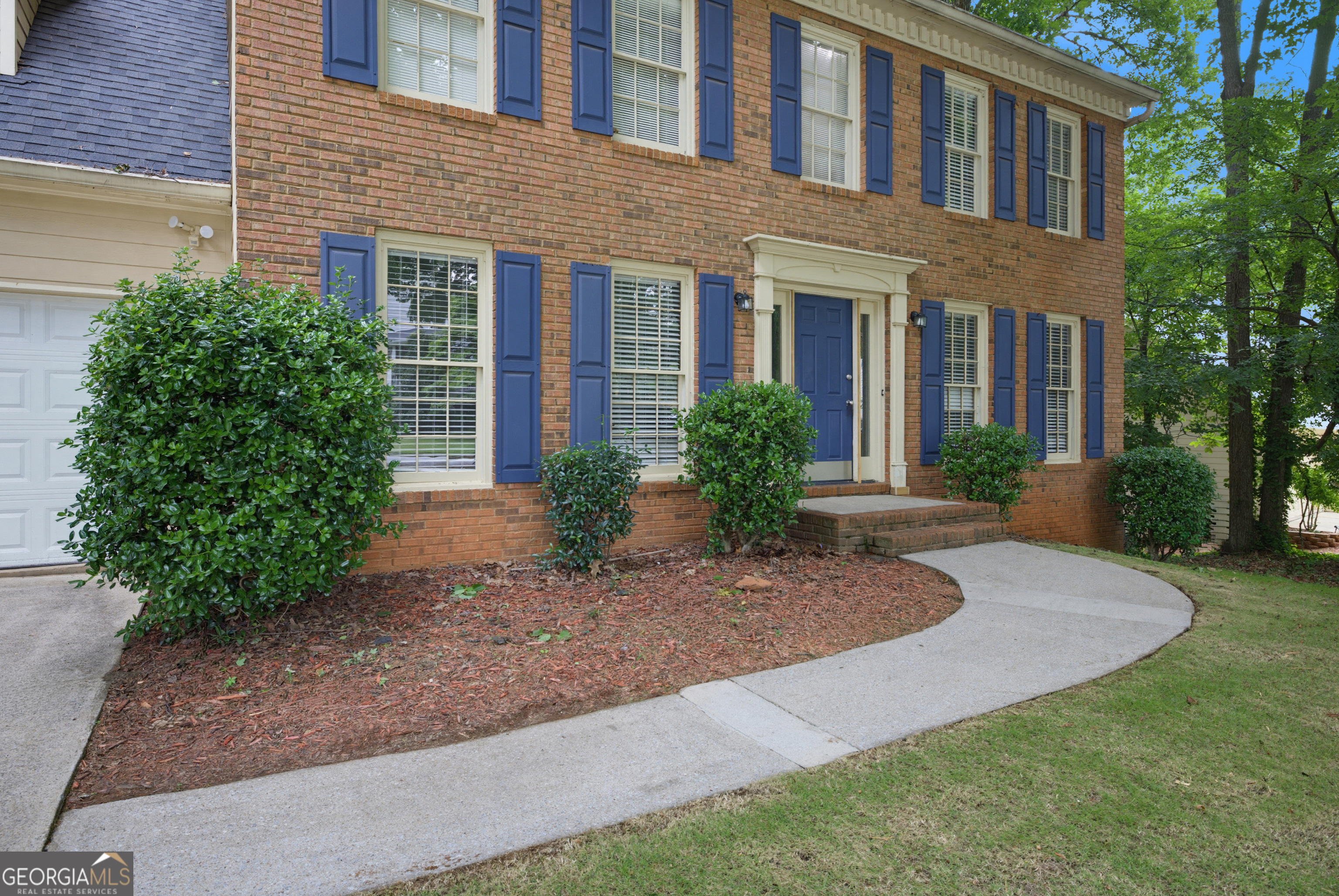 920 Providence Drive Property Photo 4