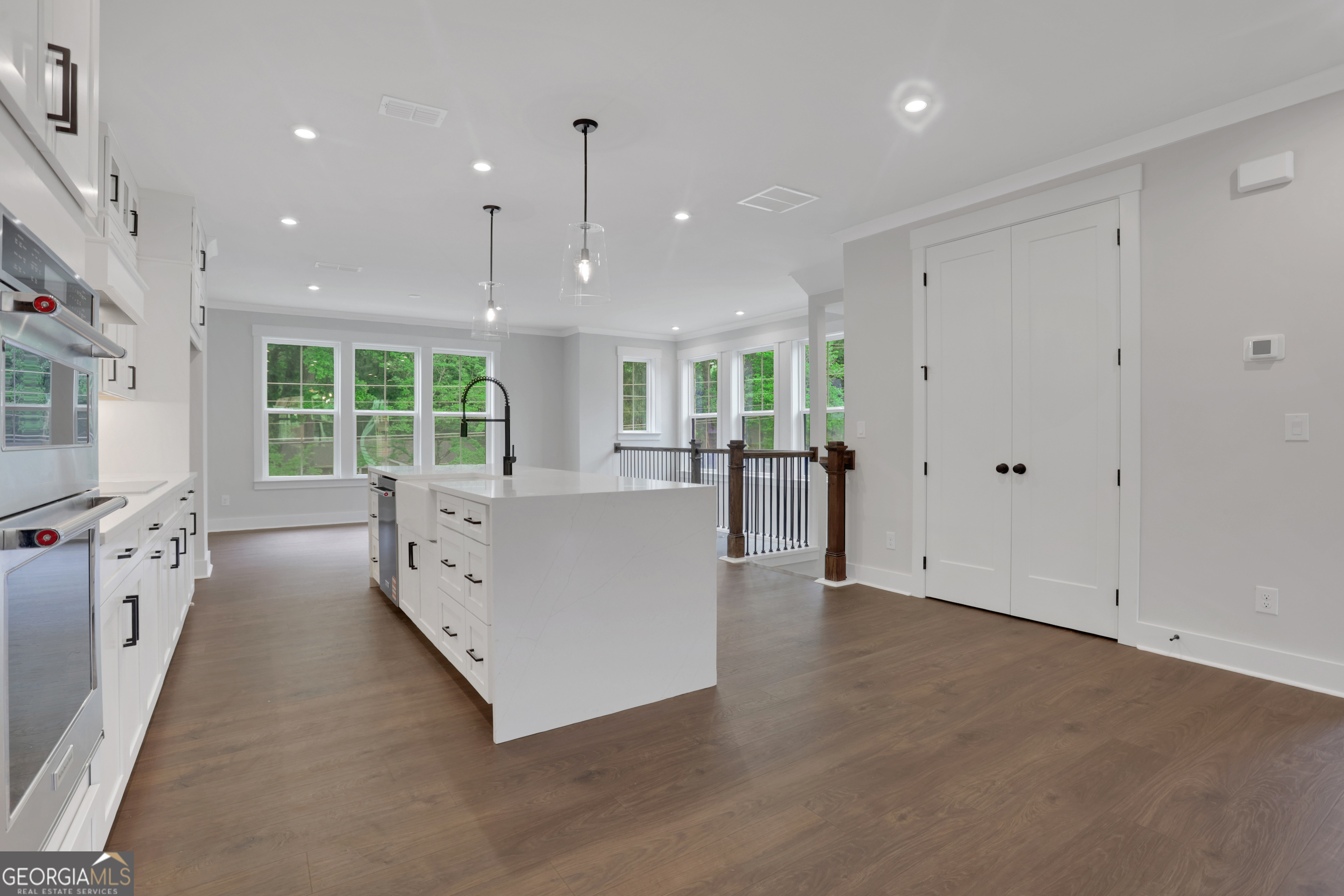 110 Bridgecrest Road Property Photo 6