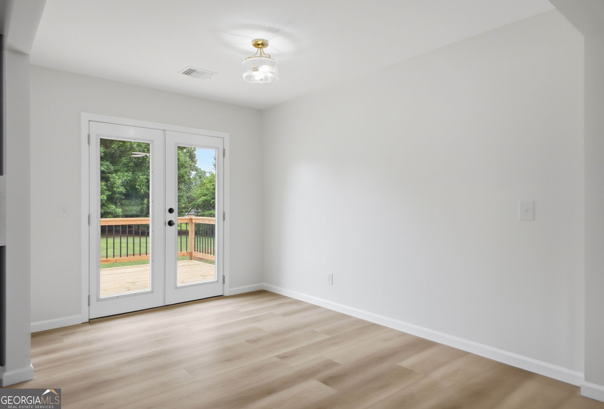 514 Charmin Circle Se Property Photo 29