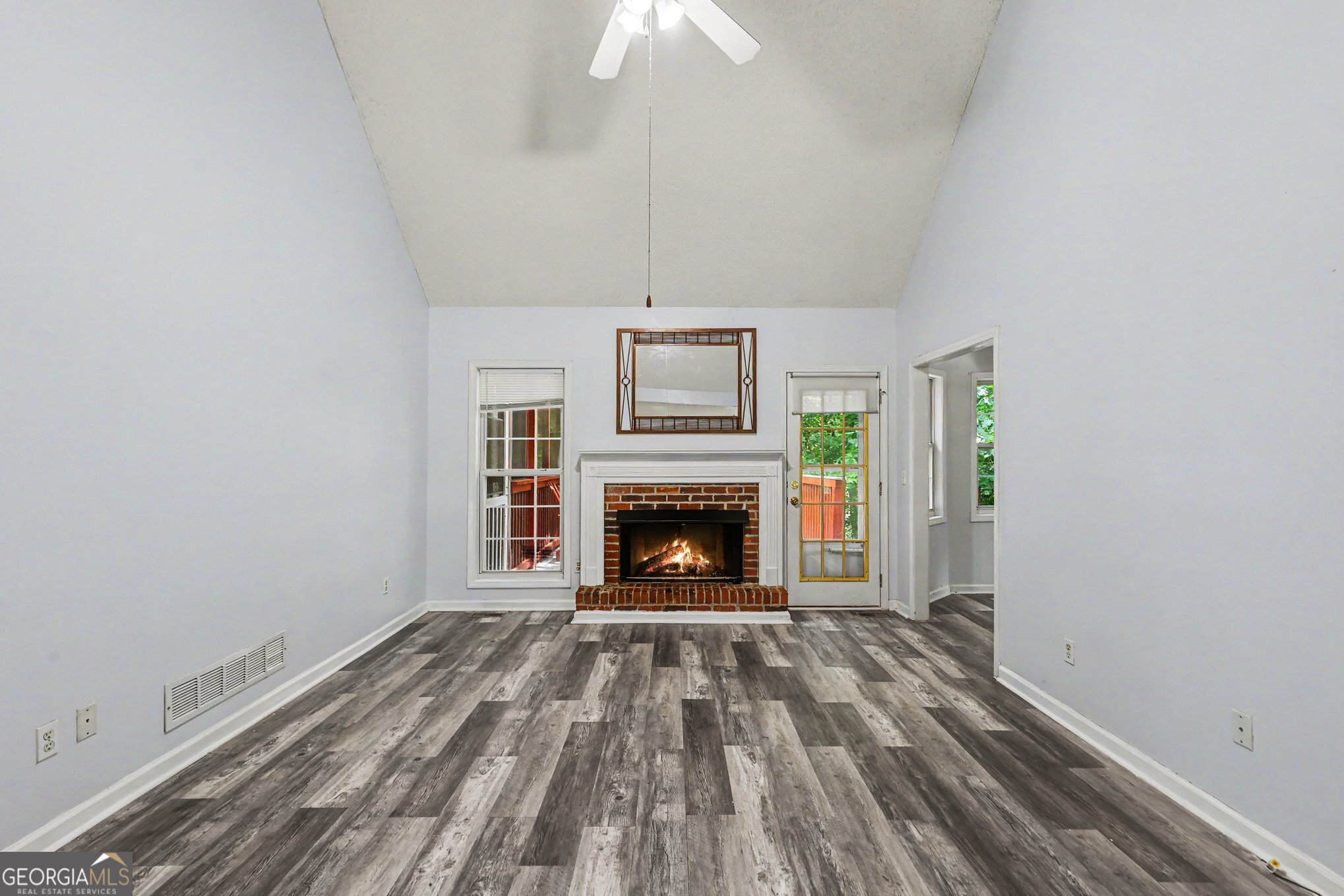 4890 Cordero Court Property Photo 6