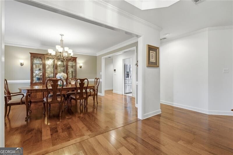 965 Knoll Crest Court Property Photo 12