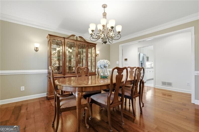 965 Knoll Crest Court Property Photo 16