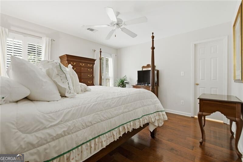 965 Knoll Crest Court Property Photo 23