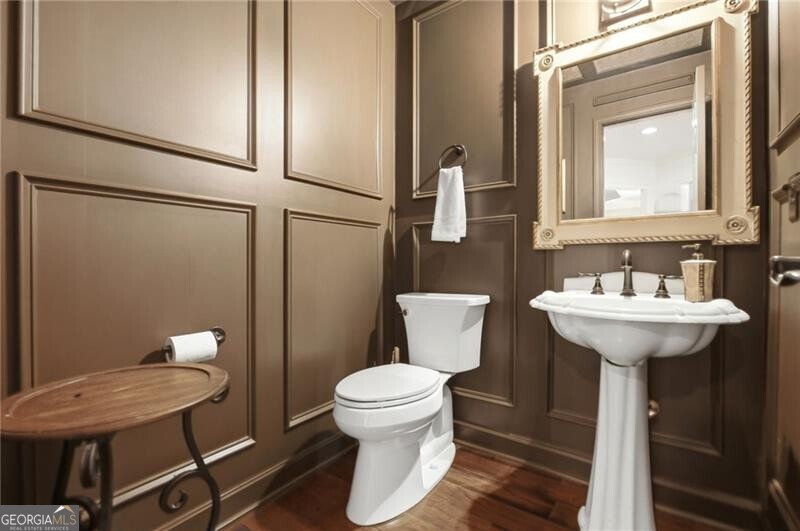 965 Knoll Crest Court Property Photo 46
