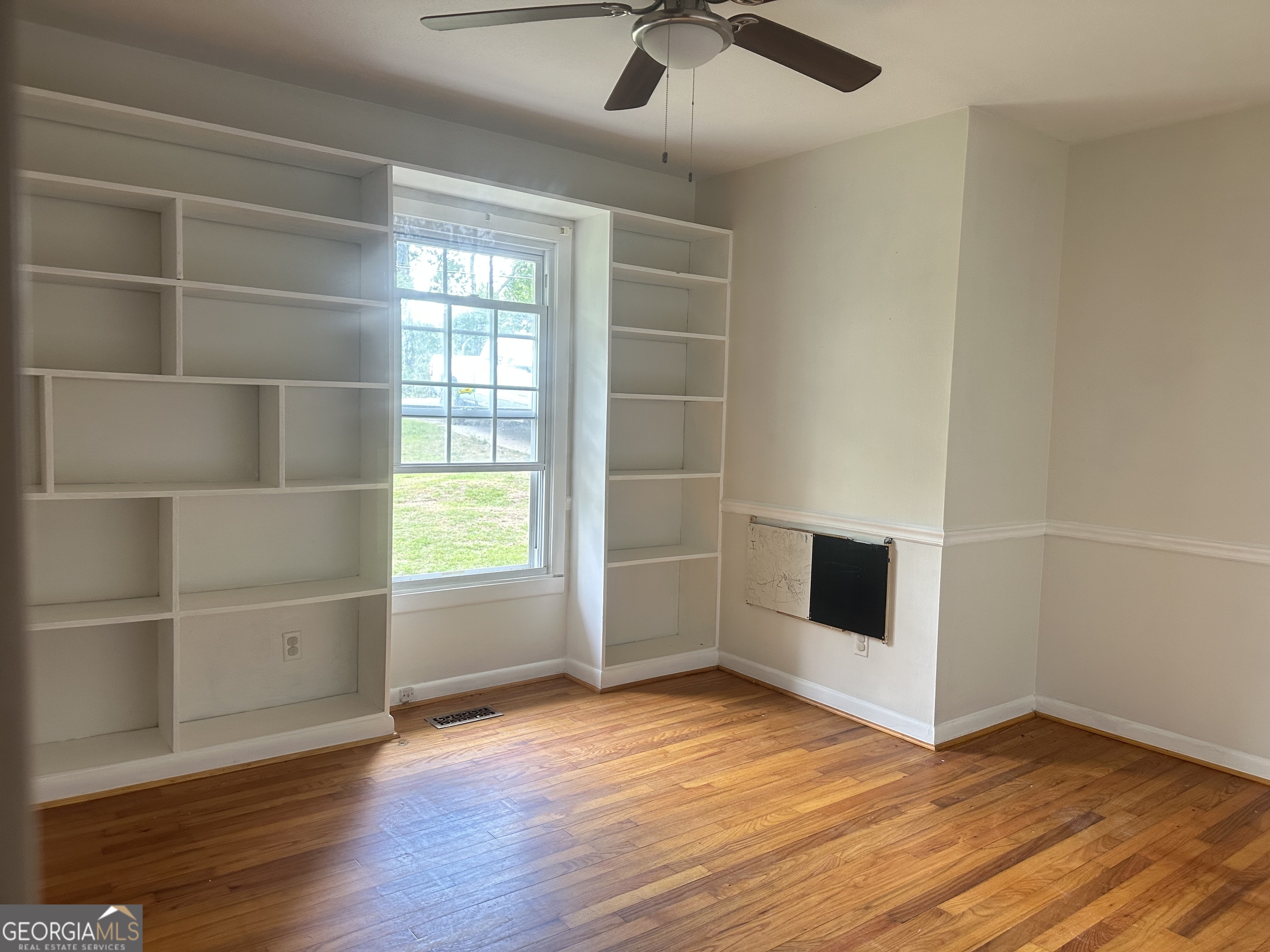 6899 Scenic Heights Property Photo 2