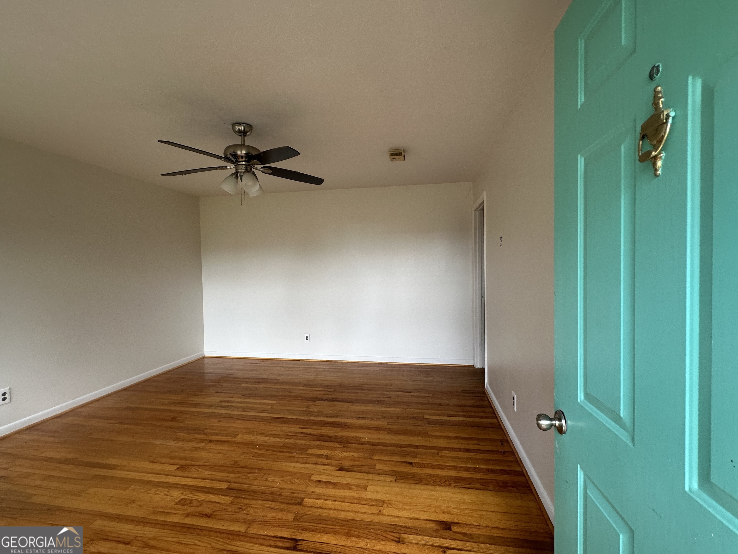 6899 Scenic Heights Property Photo 3