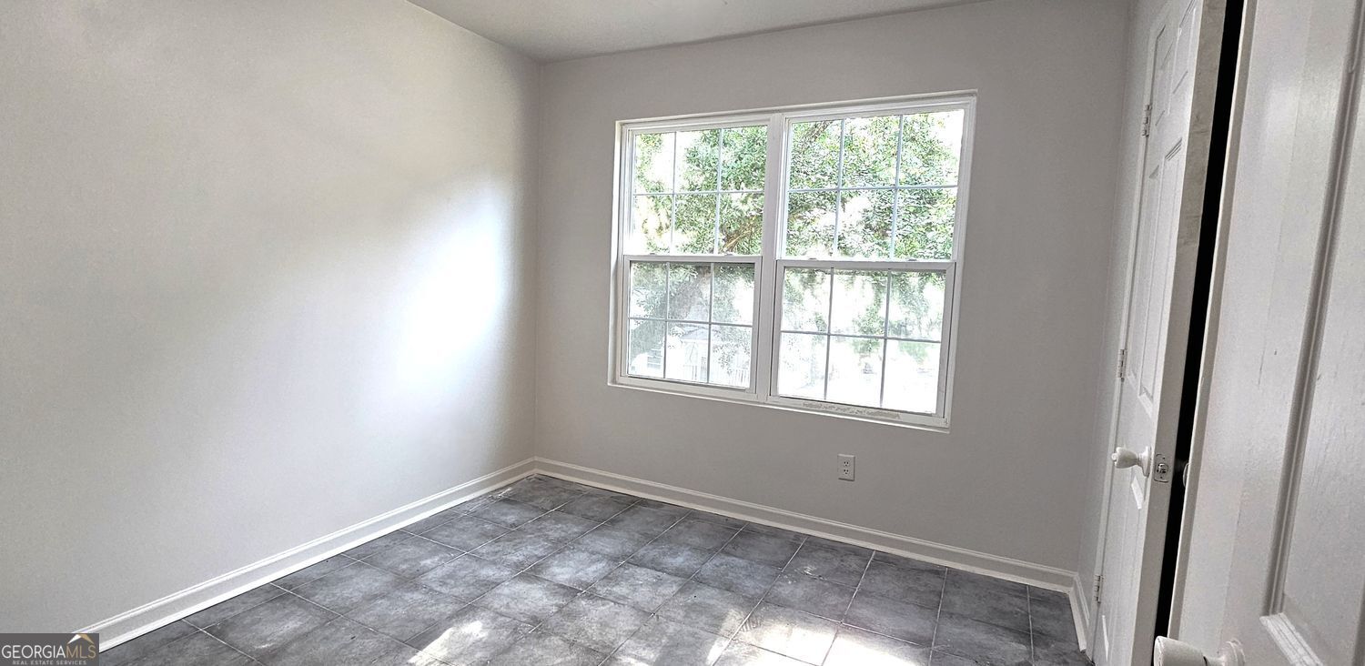 501 Pine Park Street # O Property Photo 7