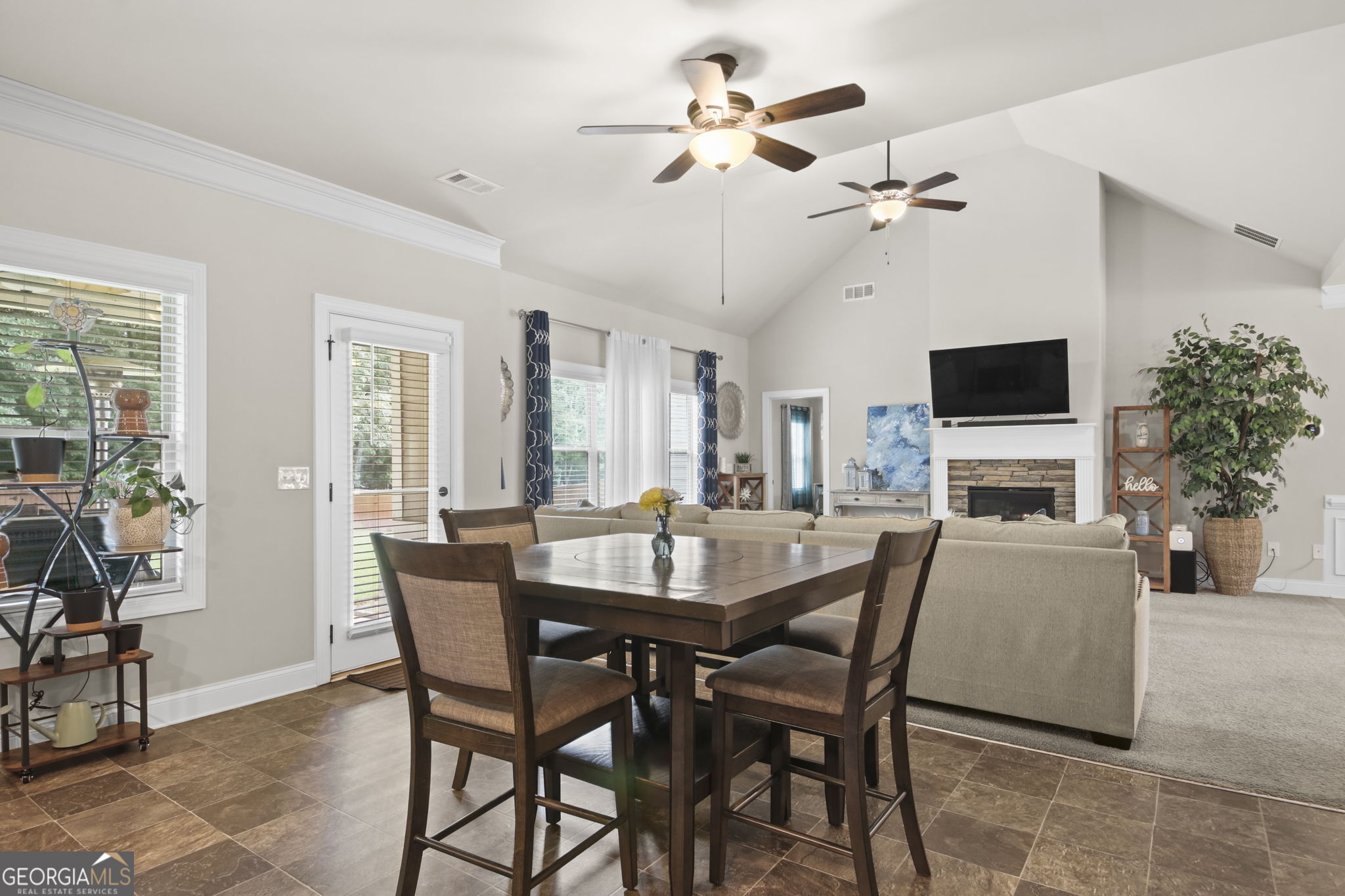 2524 Tomoka Drive Property Photo 8