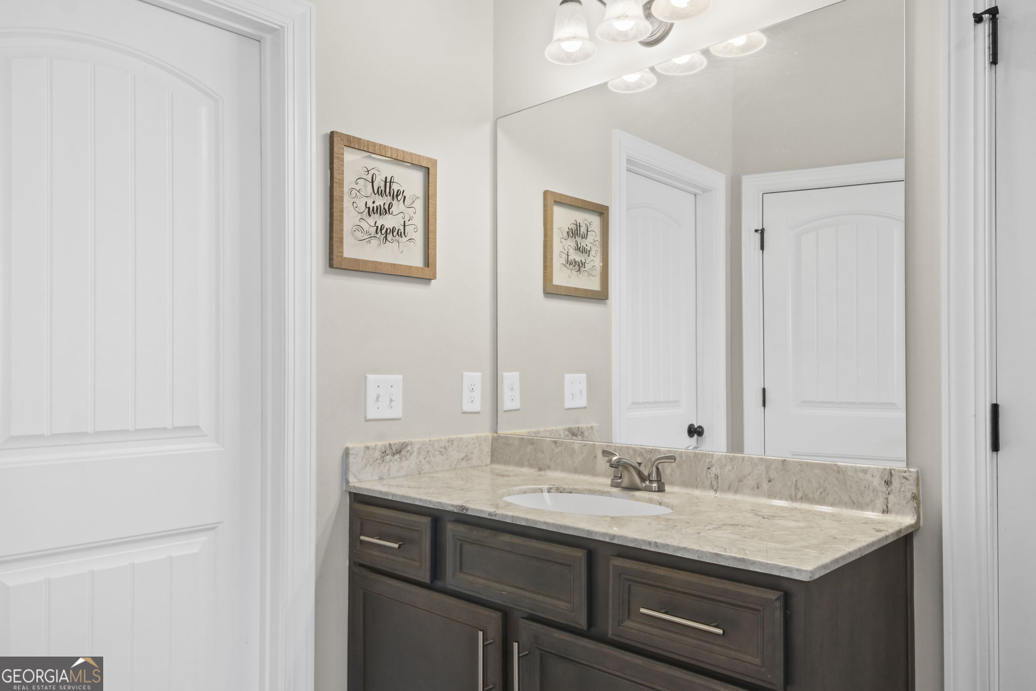 2524 Tomoka Drive Property Photo 13