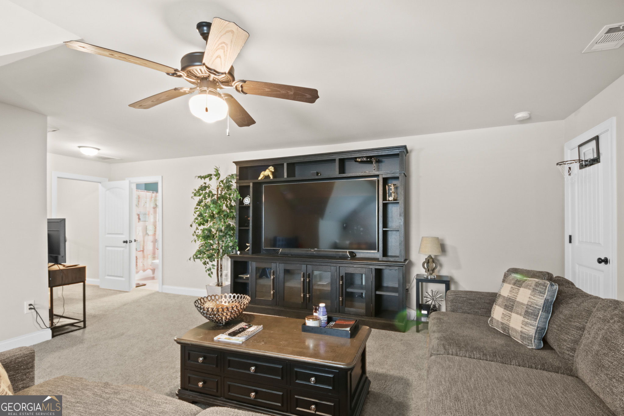 2524 Tomoka Drive Property Photo 17
