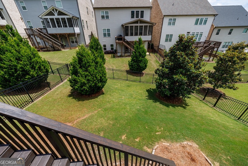 320 Harp Street Property Photo 34