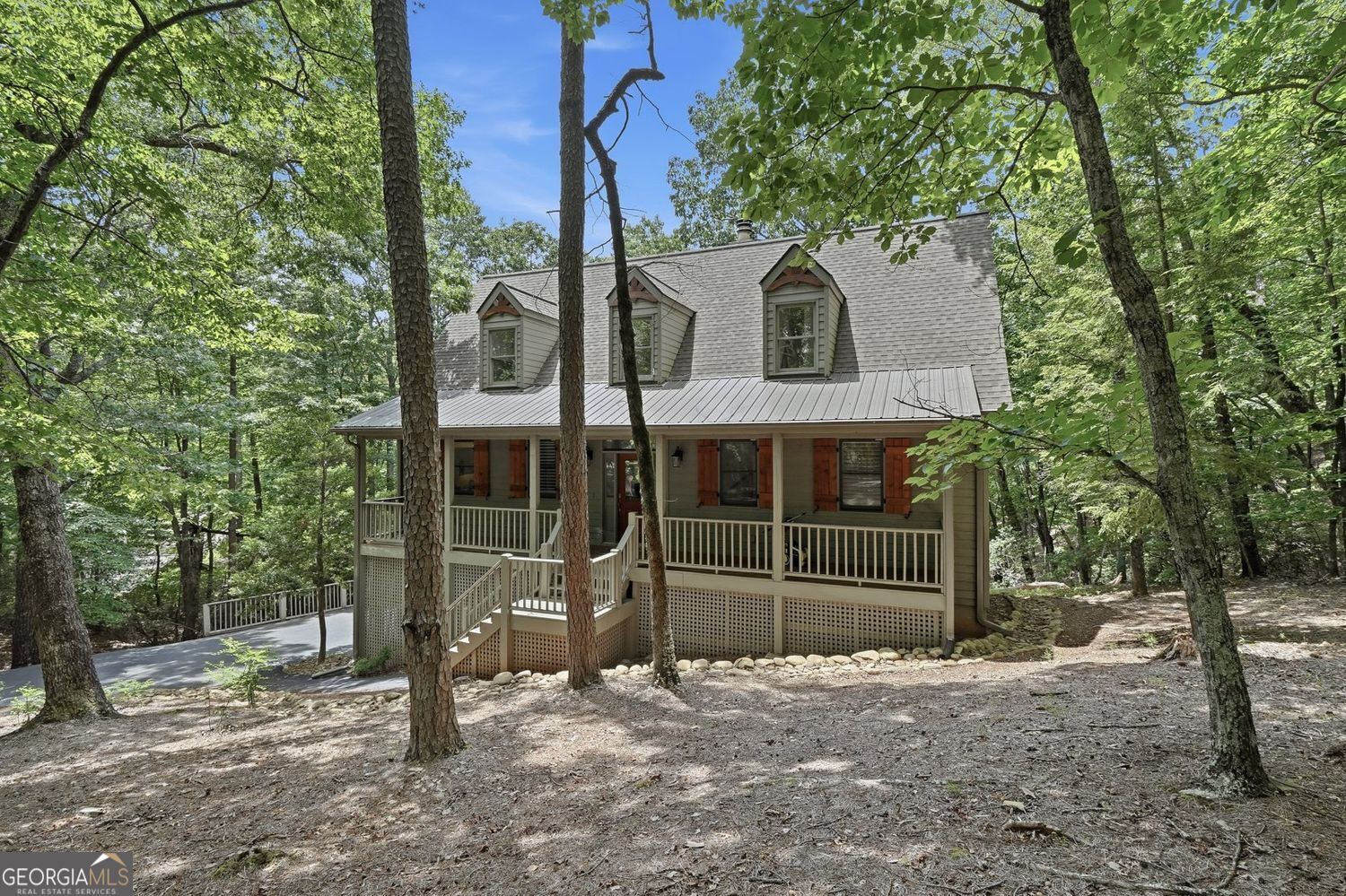 222 Bellflower Drive Property Photo 2