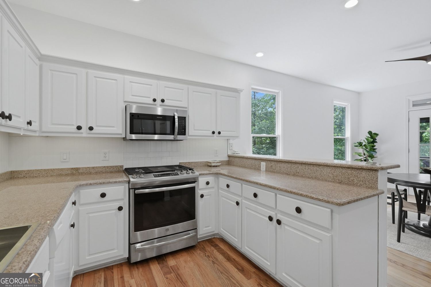 222 Bellflower Drive Property Photo 16