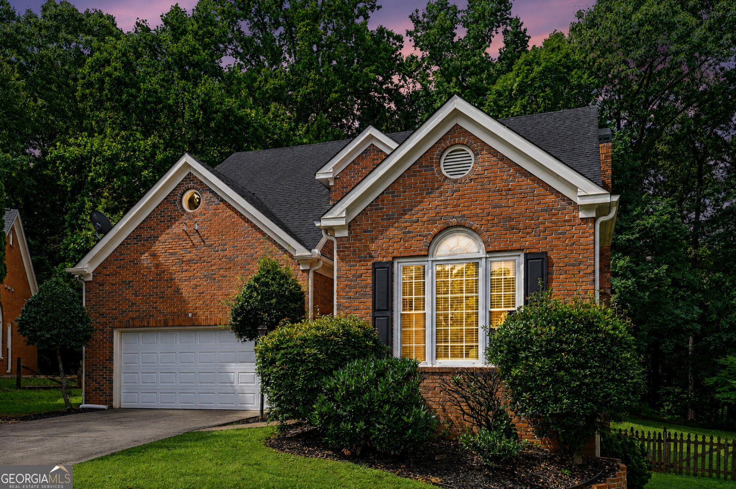 2707 Glenrose Hill Property Photo 3