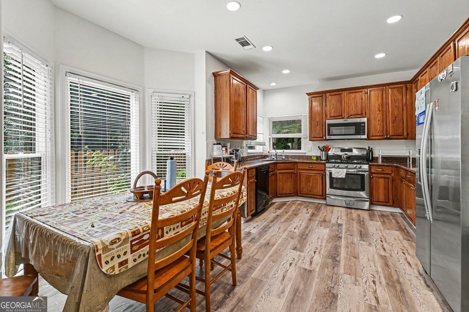 2707 Glenrose Hill Property Photo 12