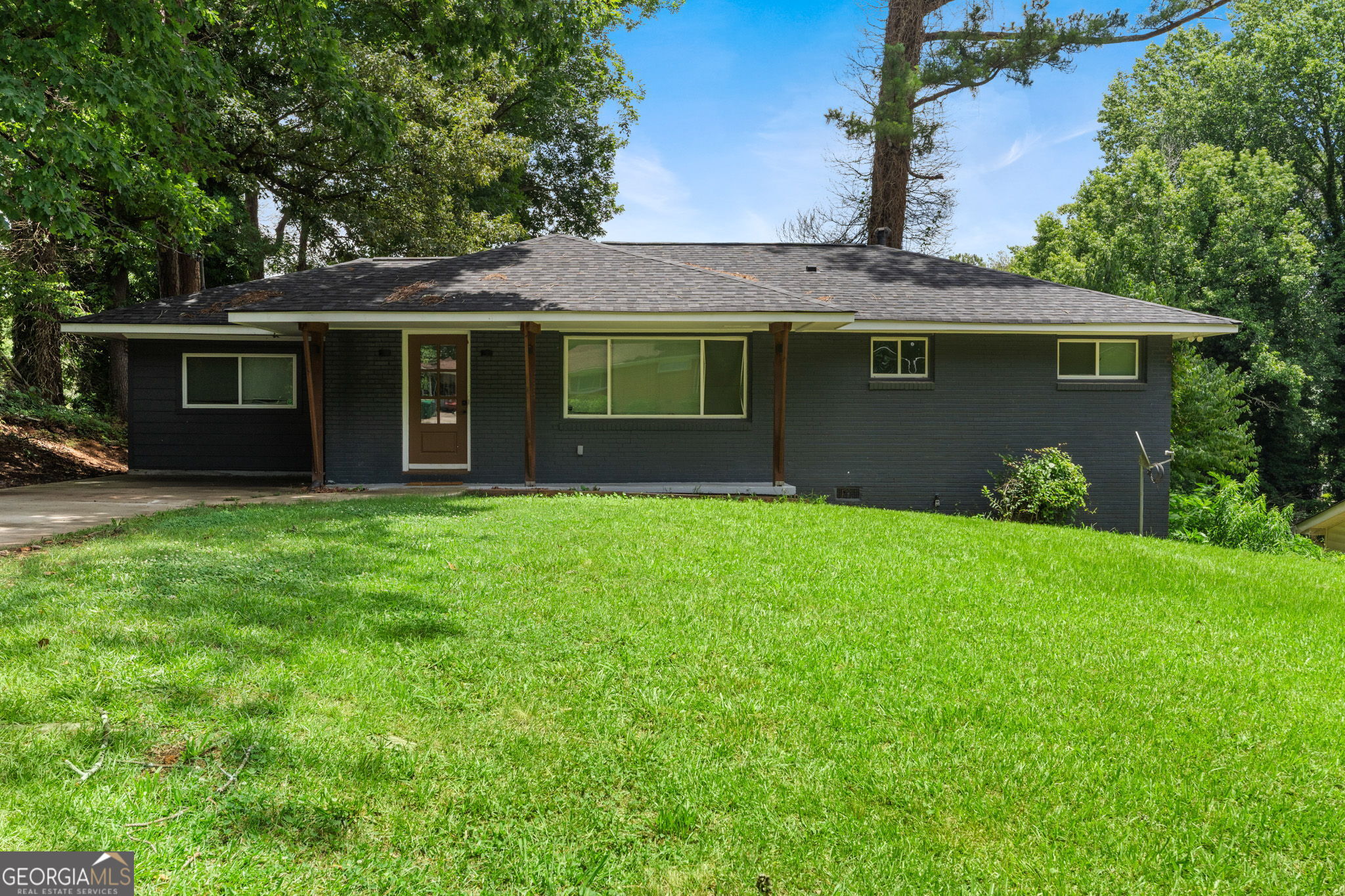 1836 Cindy Drive Property Photo 1