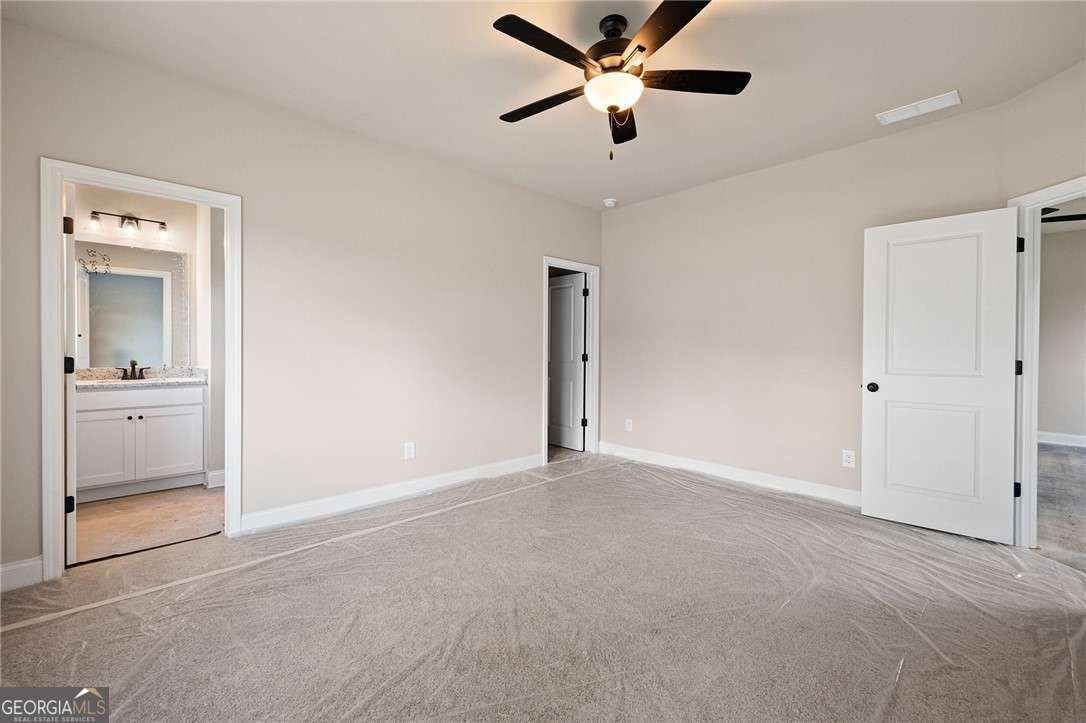 106 Winston Way Property Photo 14