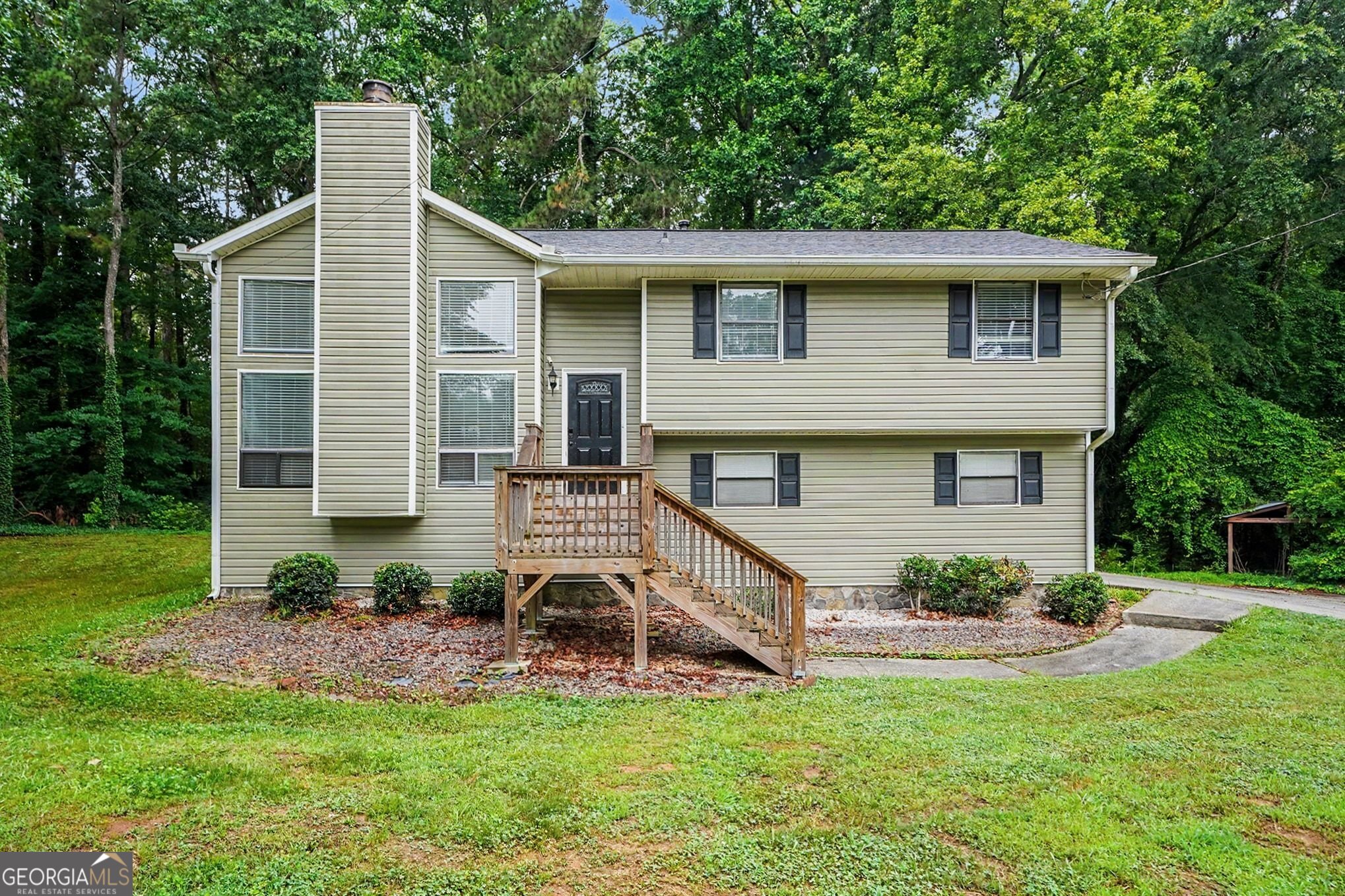 2311 Weatherly Court Property Photo 1