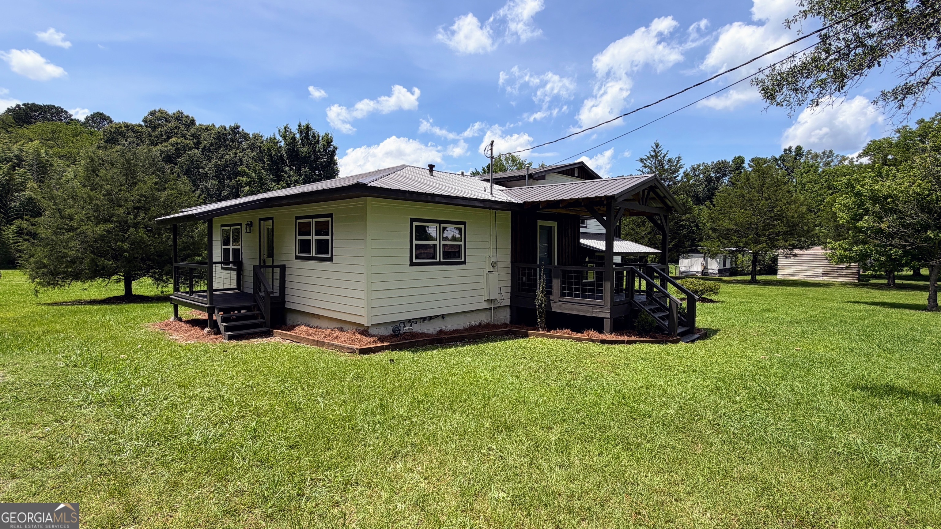 4160 Mclain Street North Property Photo 4