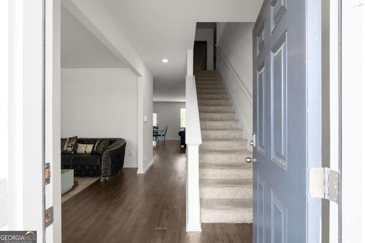 245 Canberra Way Property Photo 3