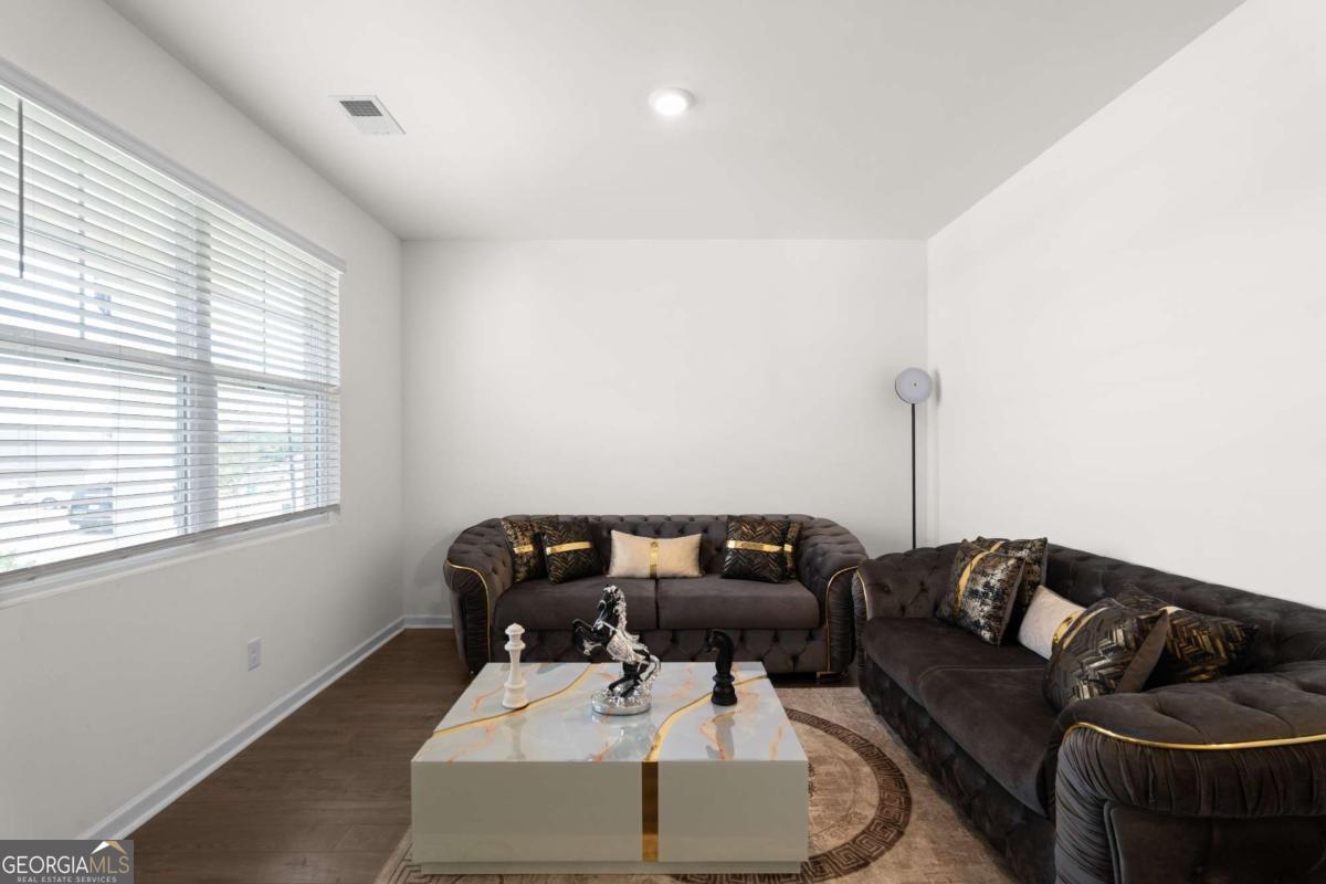 245 Canberra Way Property Photo 4