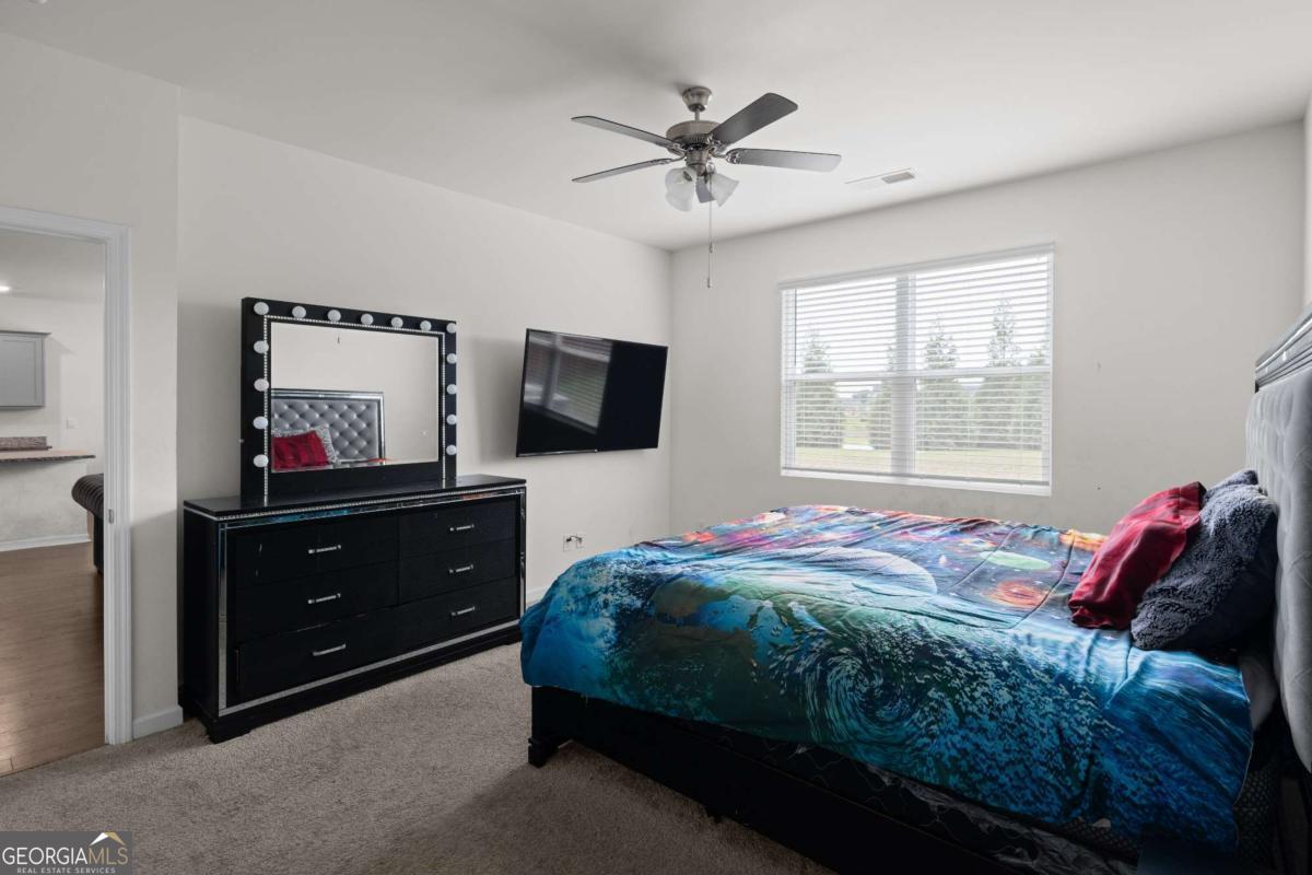 245 Canberra Way Property Photo 9