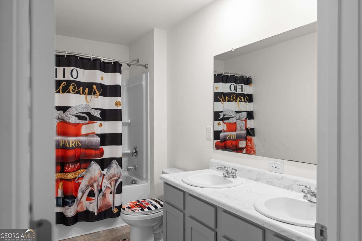 245 Canberra Way Property Photo 19