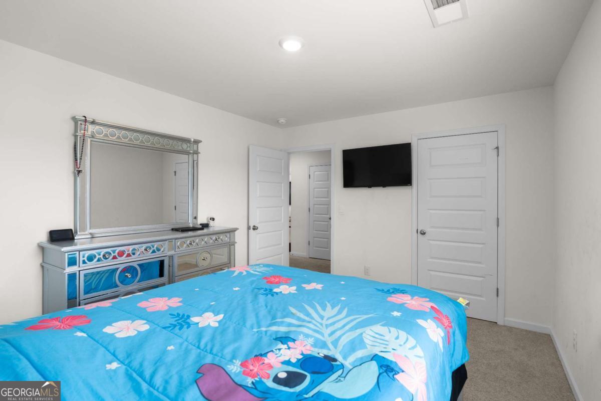 245 Canberra Way Property Photo 20