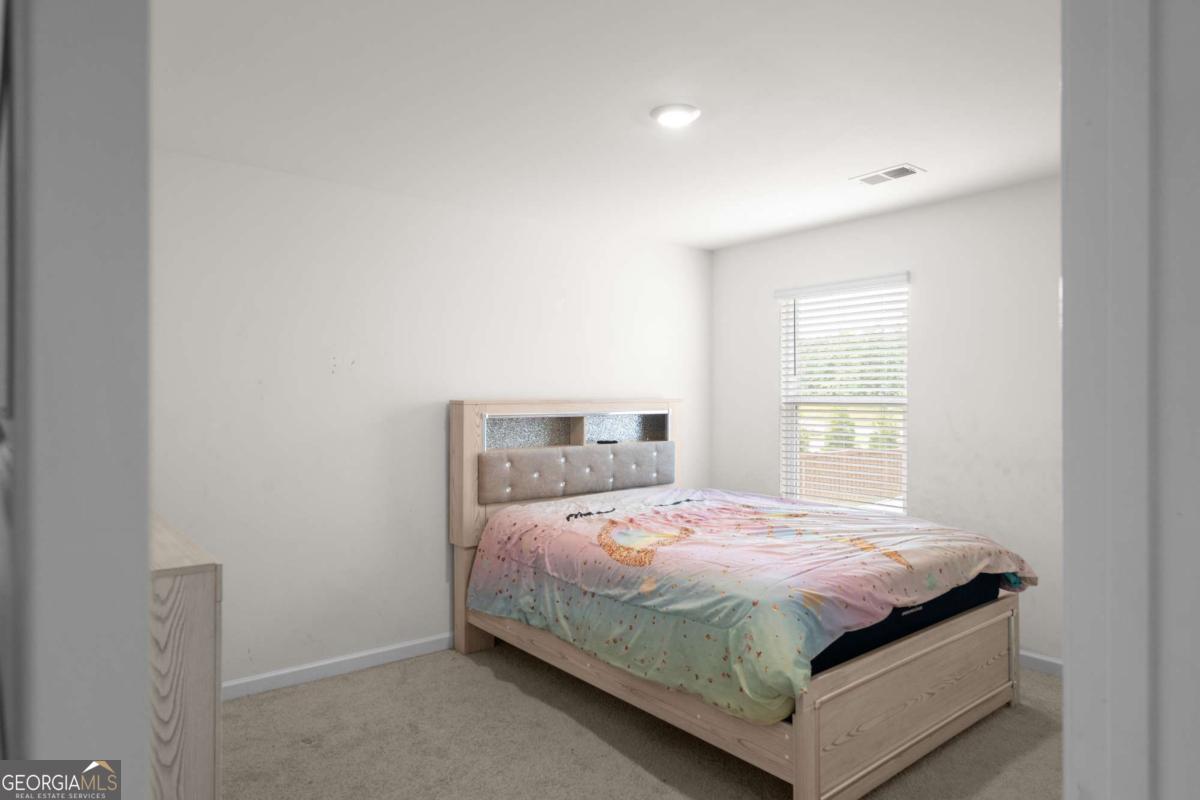 245 Canberra Way Property Photo 22