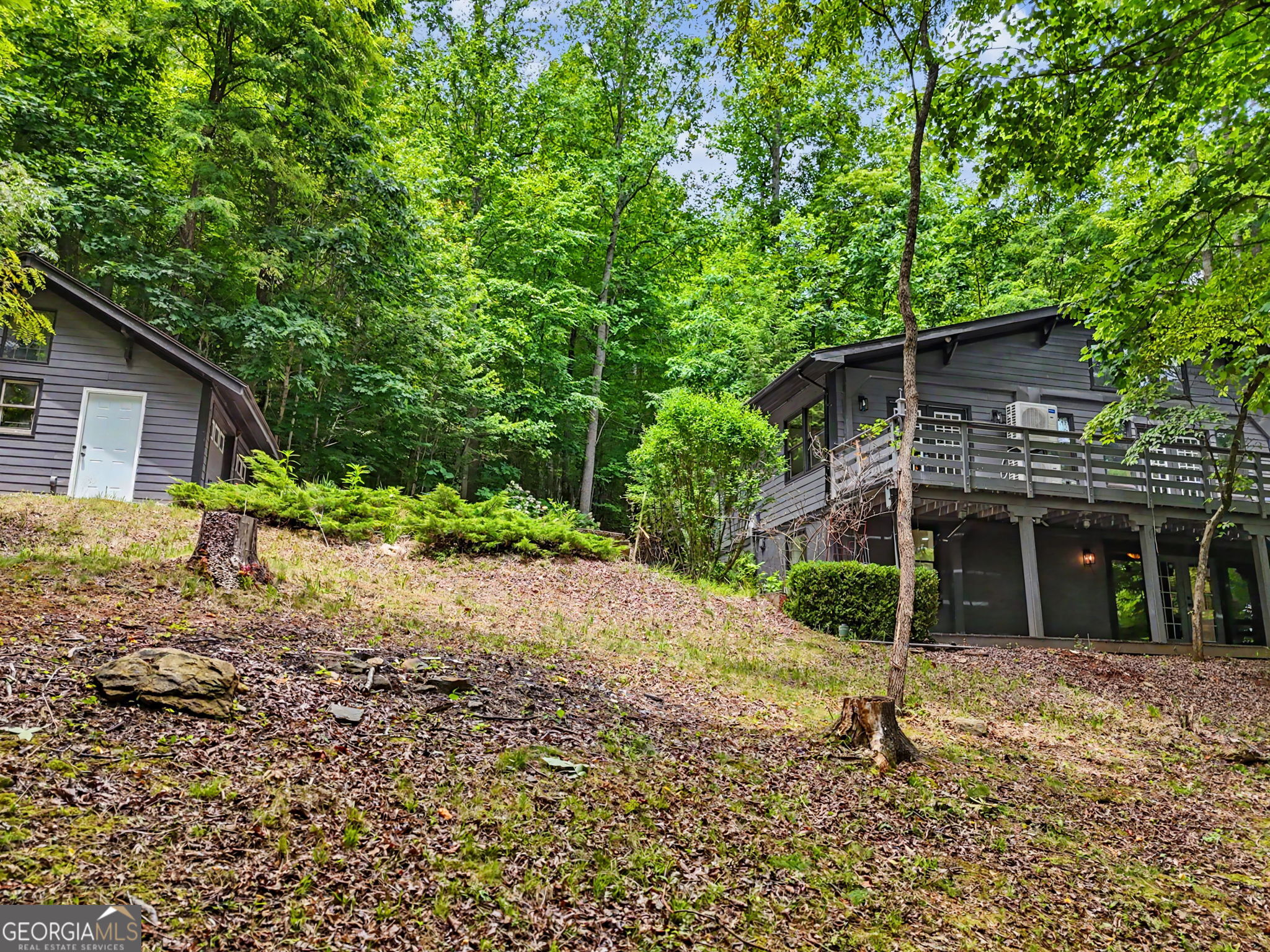 996 Crestview Drive Property Photo 31