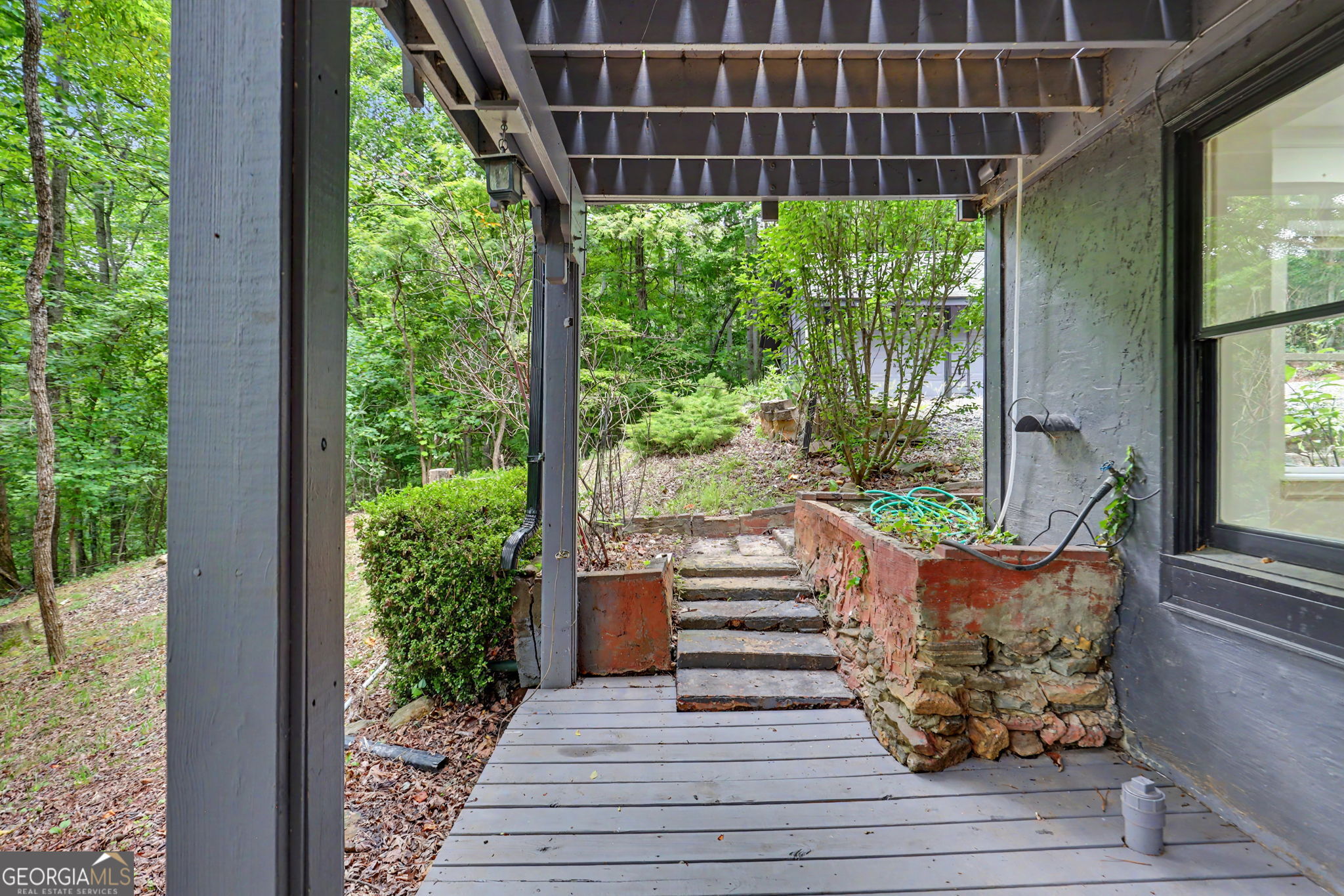 996 Crestview Drive Property Photo 56