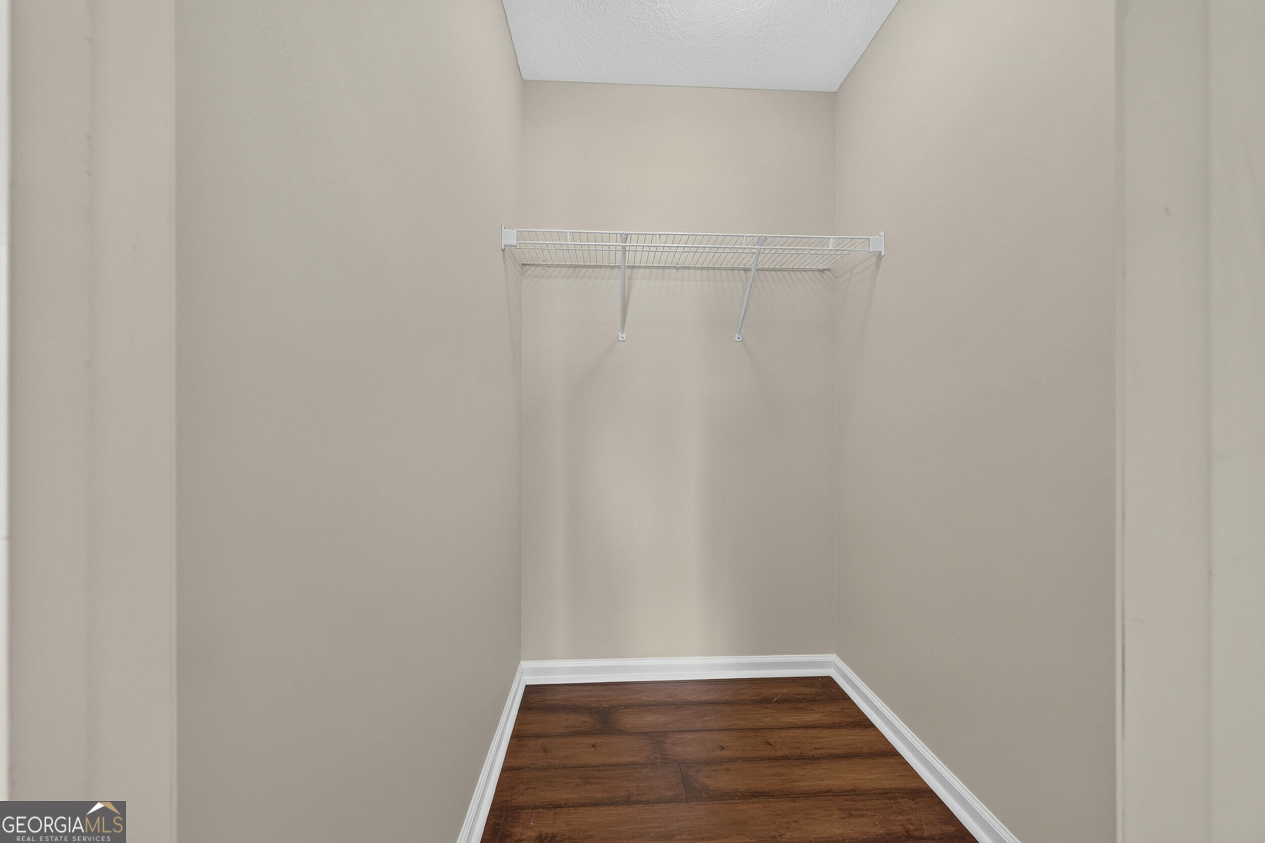 2123 Whitney South Drive Property Photo 20