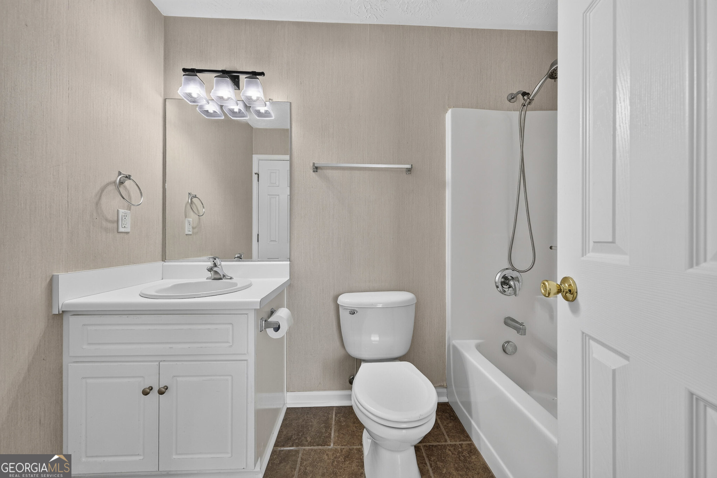 2123 Whitney South Drive Property Photo 21