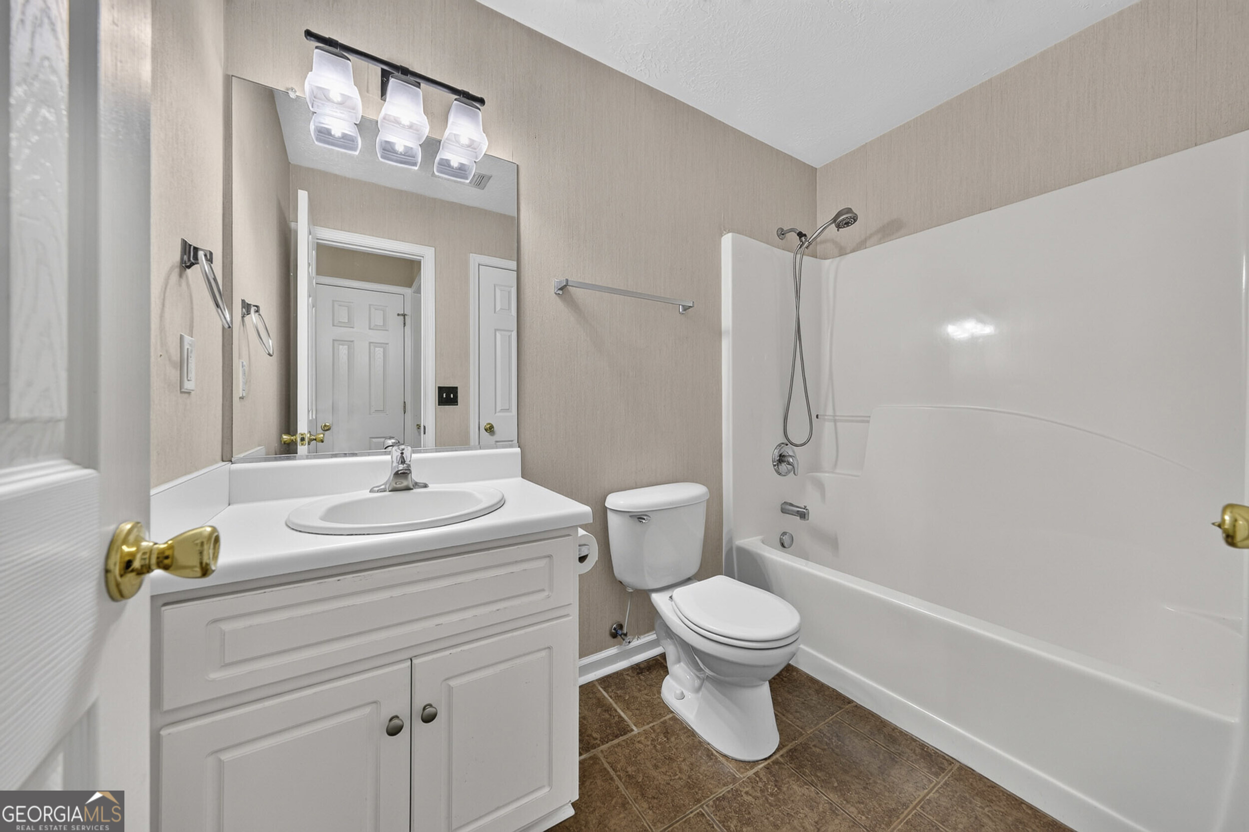 2123 Whitney South Drive Property Photo 22