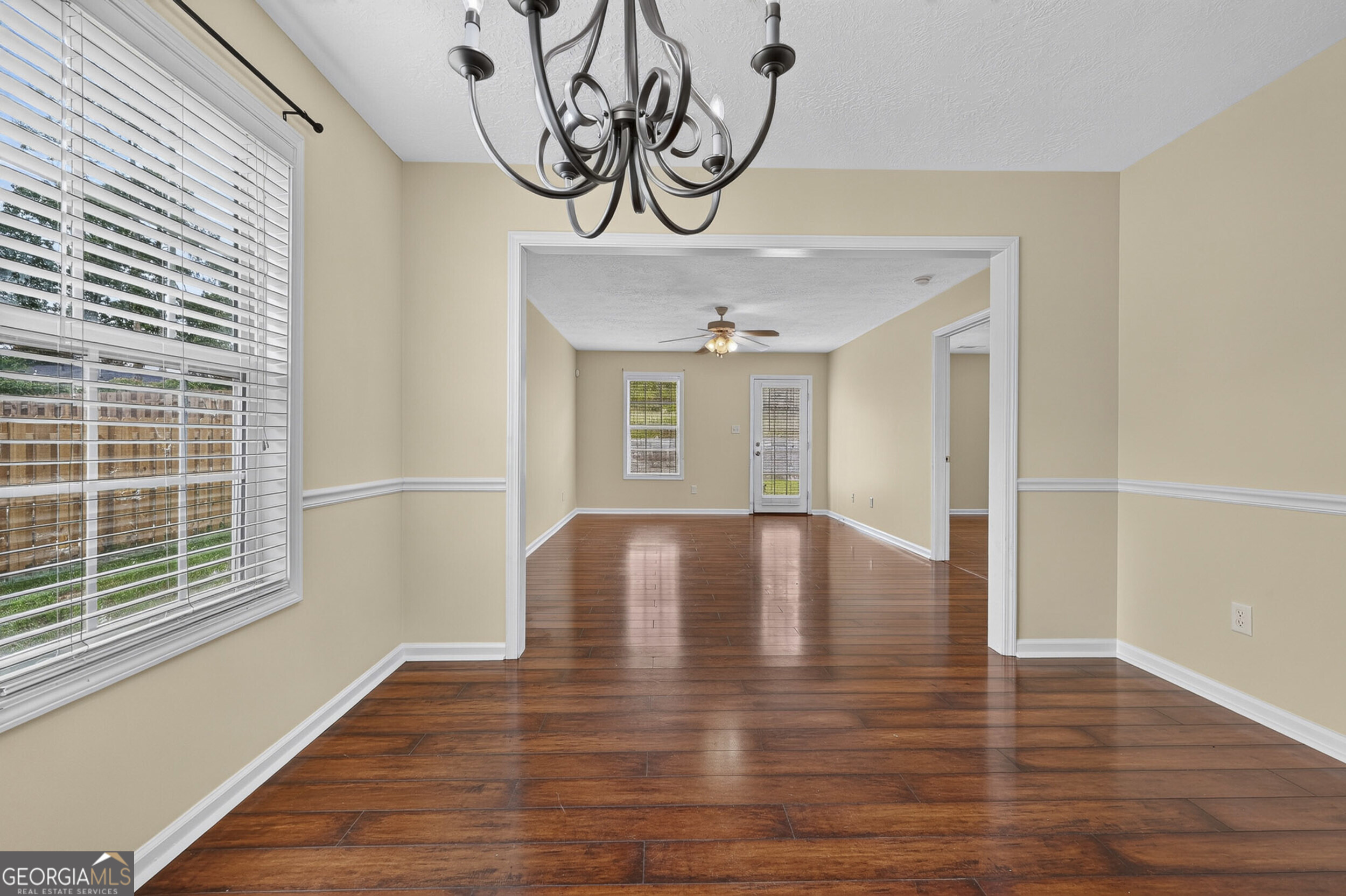 2123 Whitney South Drive Property Photo 24