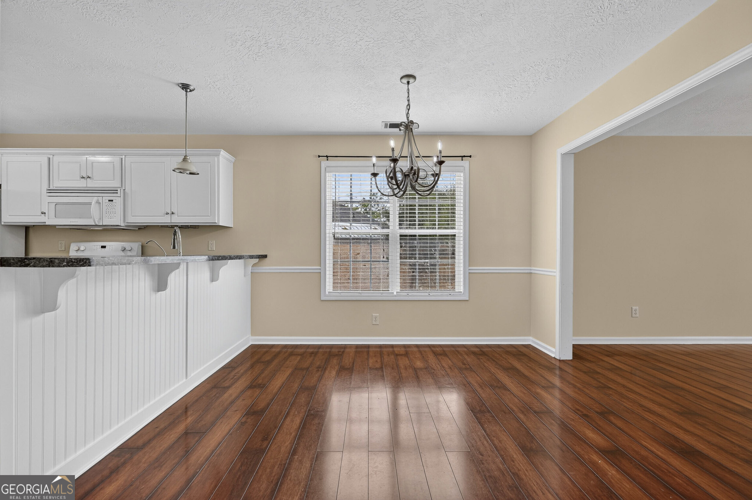 2123 Whitney South Drive Property Photo 30