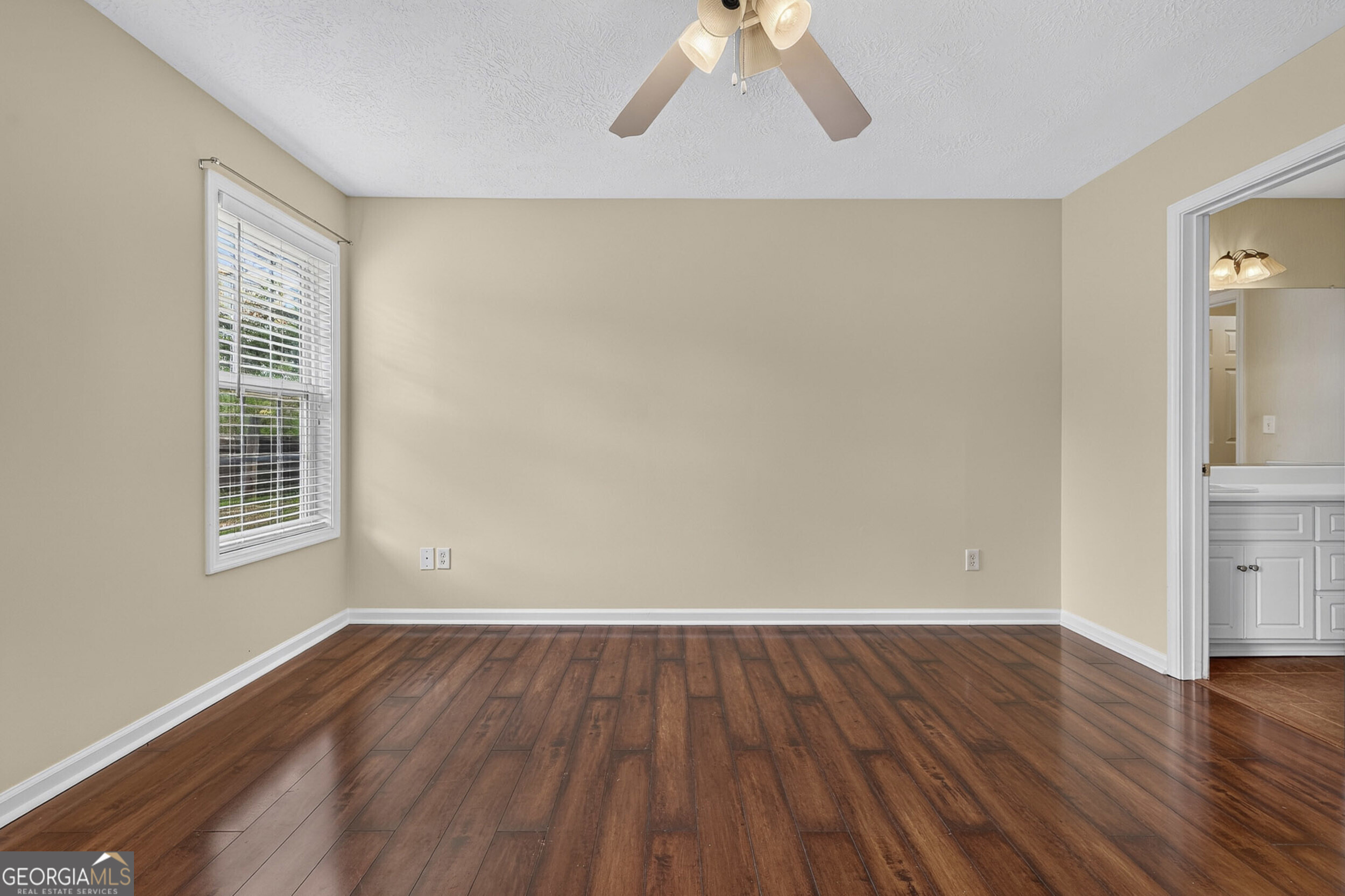 2123 Whitney South Drive Property Photo 40