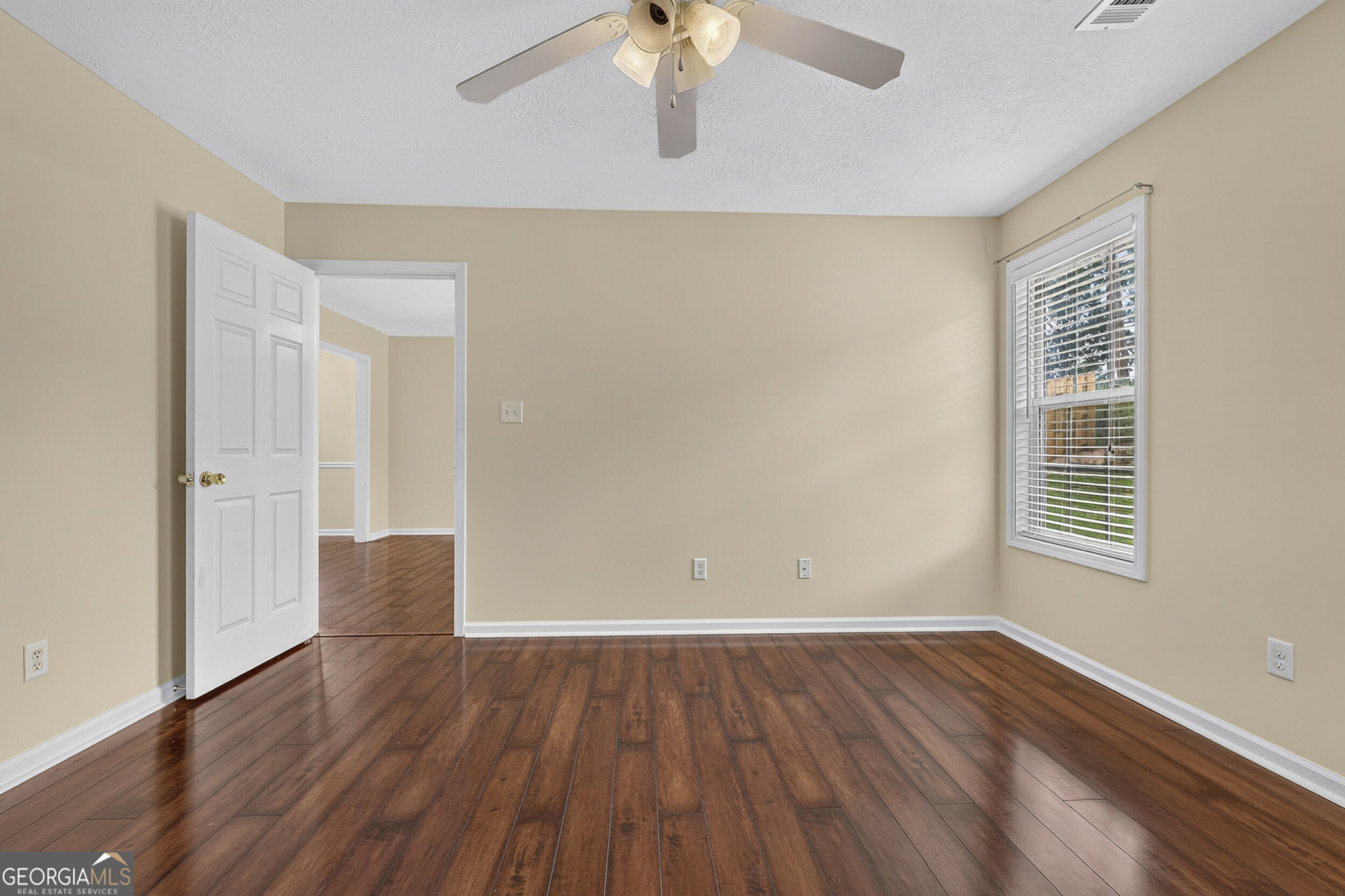 2123 Whitney South Drive Property Photo 42
