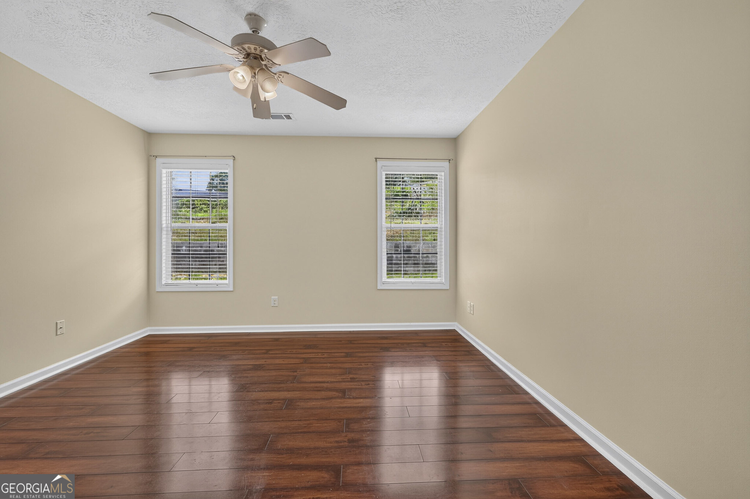 2123 Whitney South Drive Property Photo 44