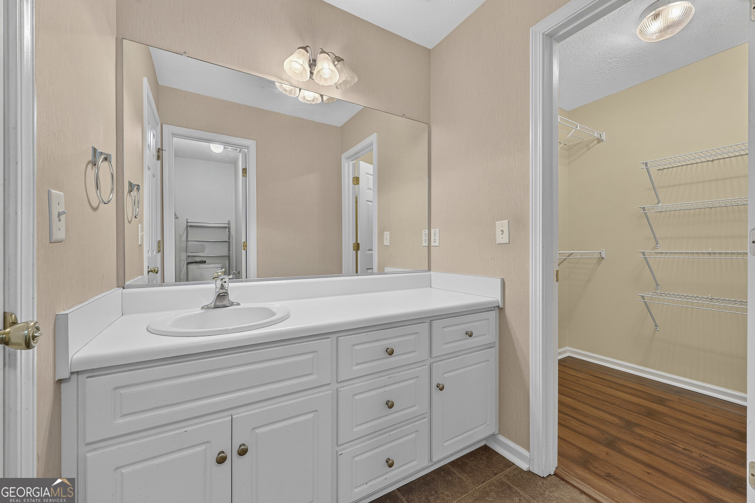 2123 Whitney South Drive Property Photo 50