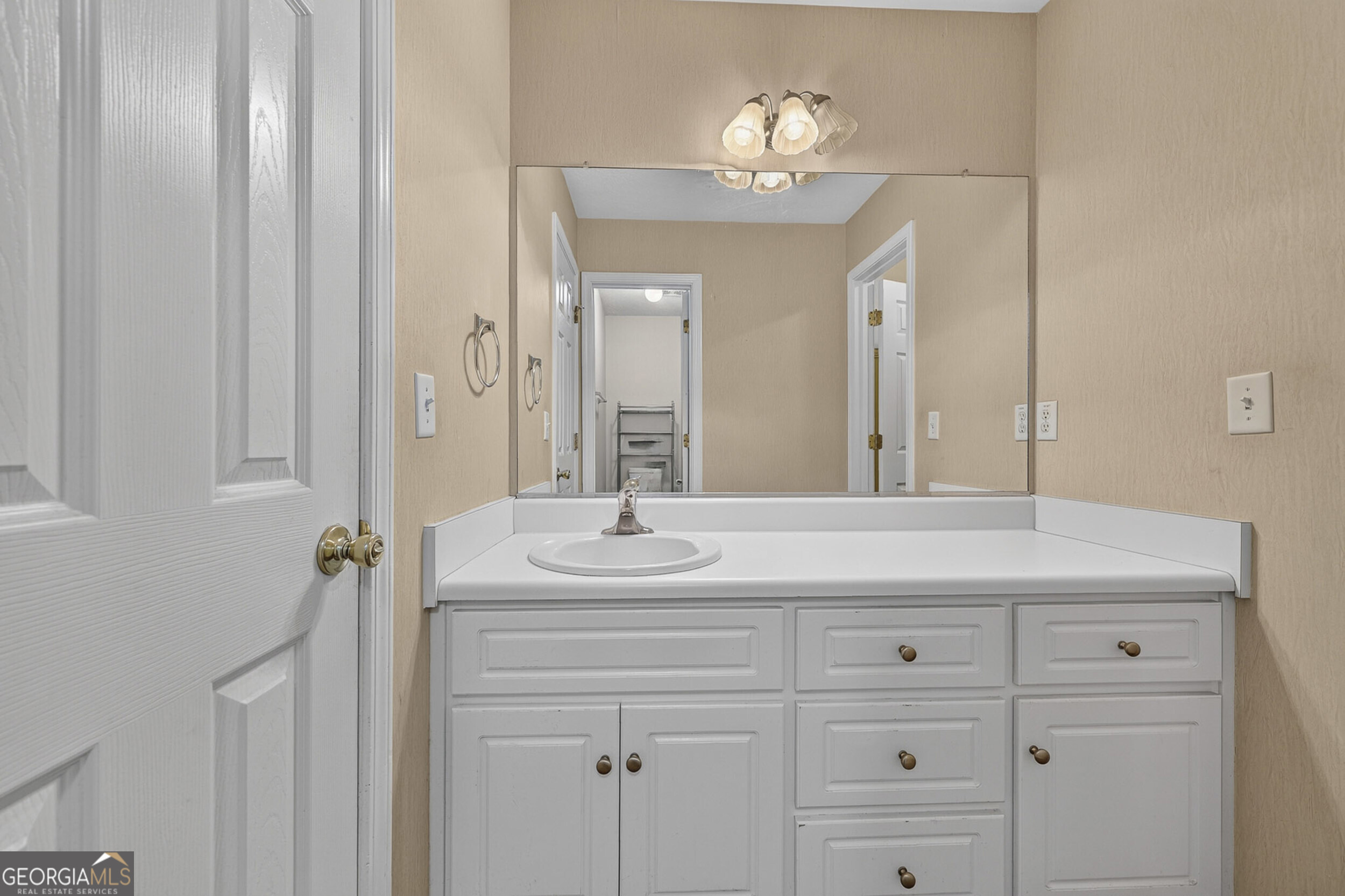2123 Whitney South Drive Property Photo 51