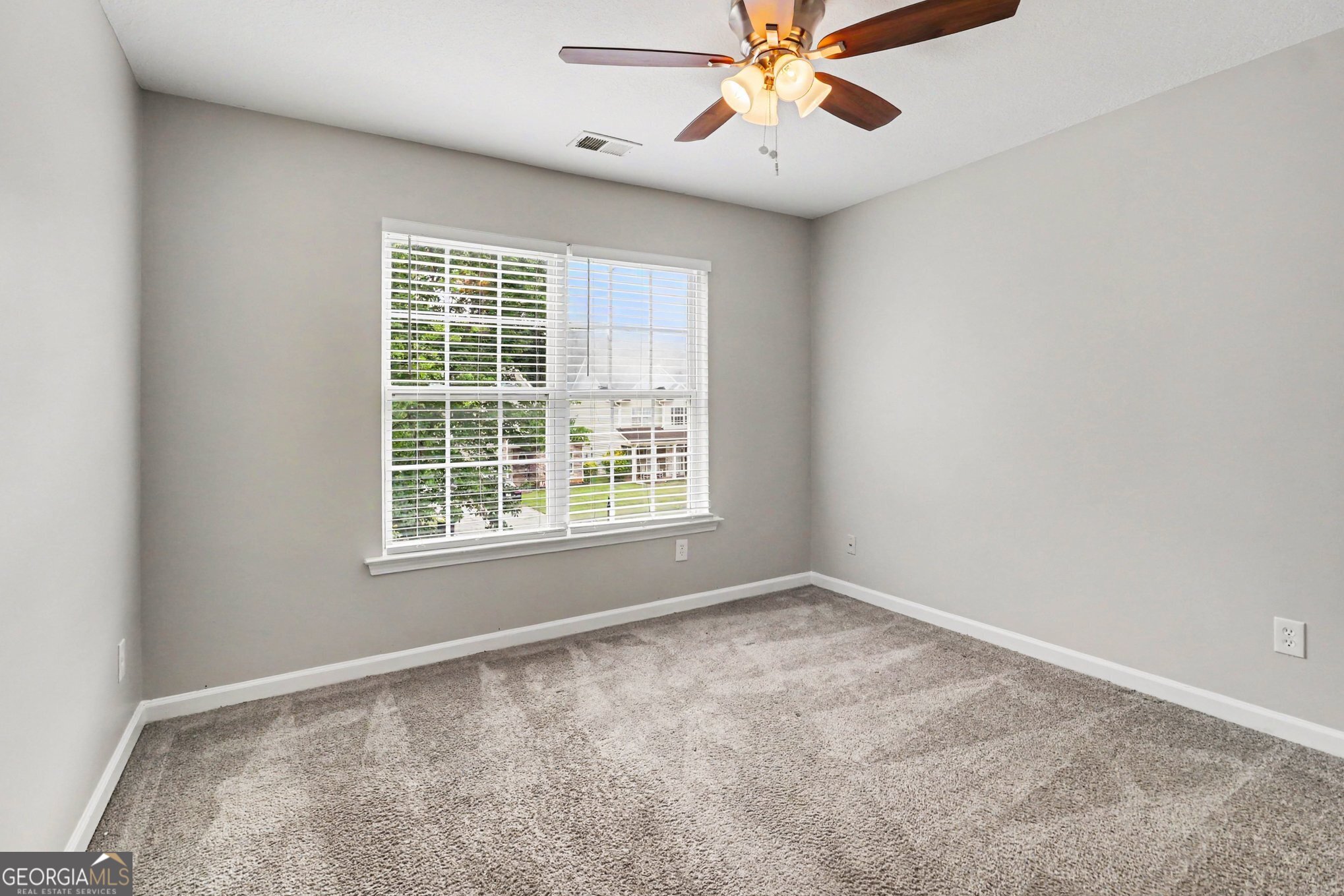 107 Shadow Creek Court Property Photo 17