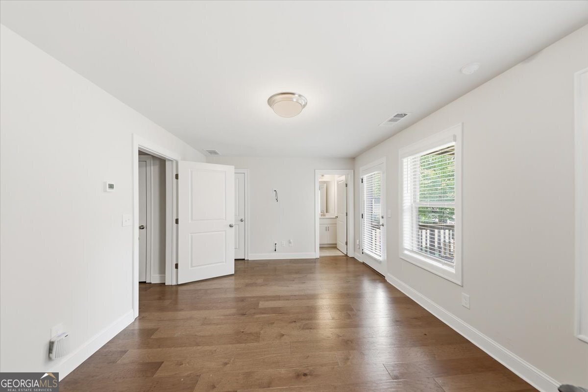 1421 Wisteria Wall Drive Property Photo 24