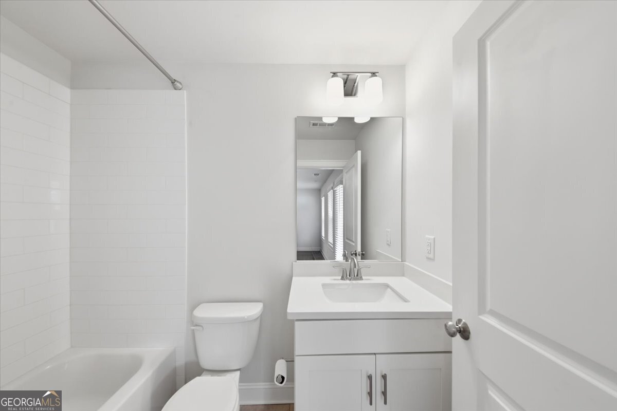 1421 Wisteria Wall Drive Property Photo 25