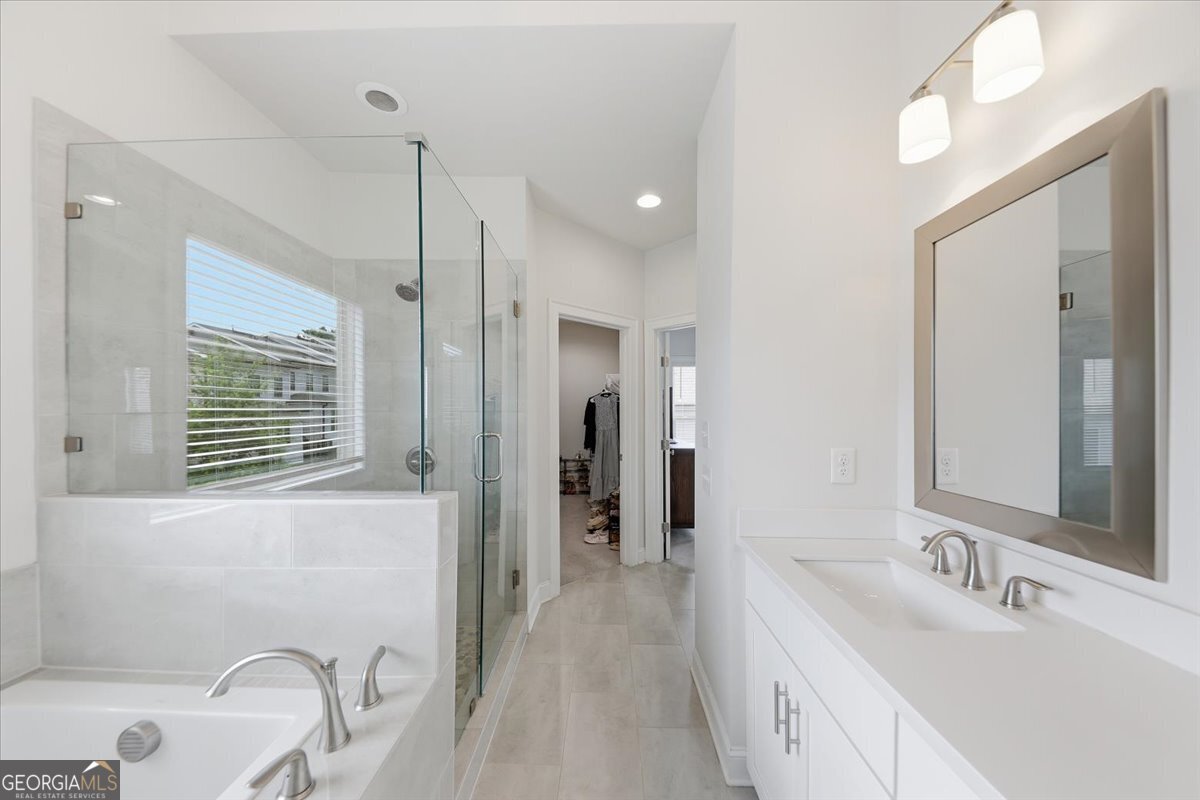1421 Wisteria Wall Drive Property Photo 35