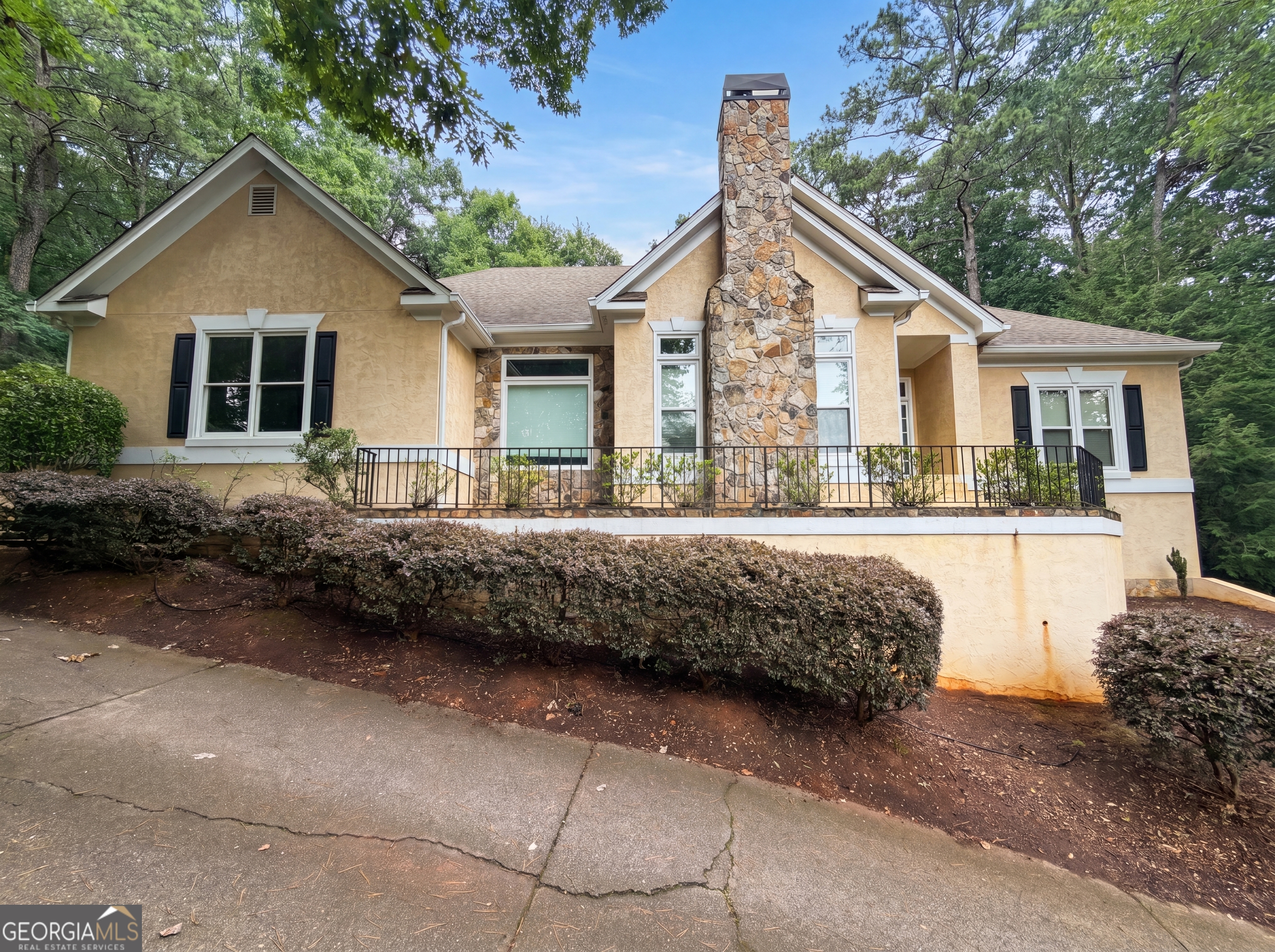 931 Sundew Drive Property Photo 1